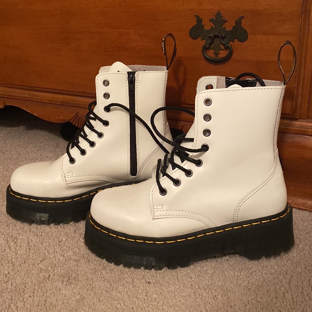 Dr Martens - Jadon Platform Boot